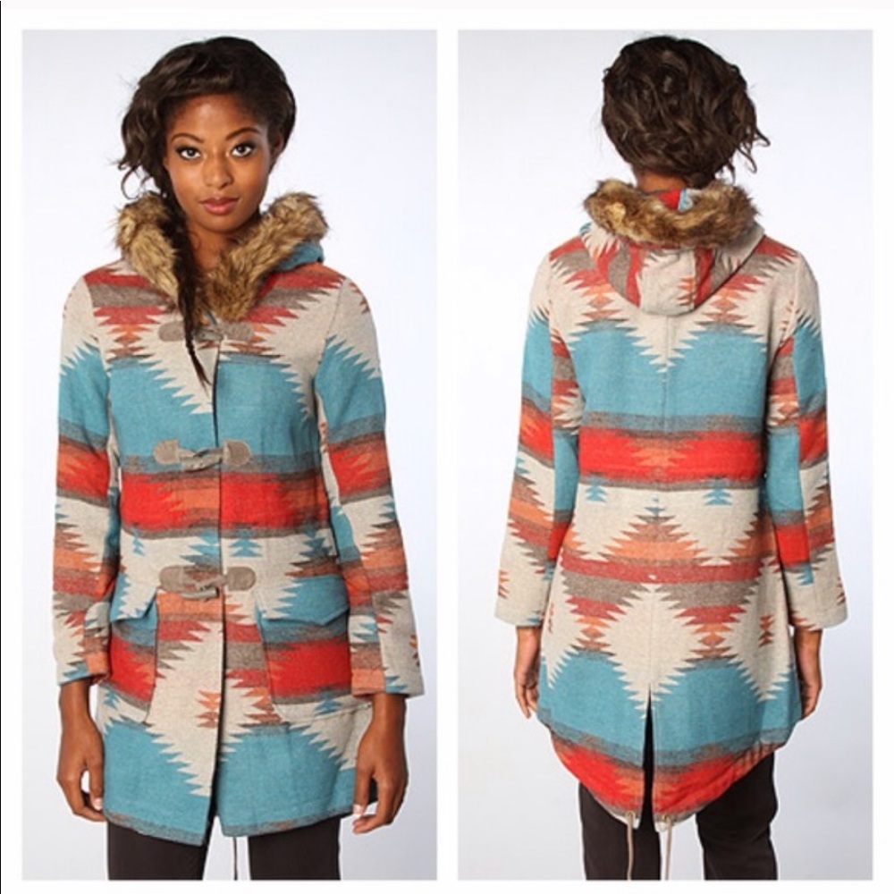 BB Dakota Koa Southwest Aztec Print Coat Small